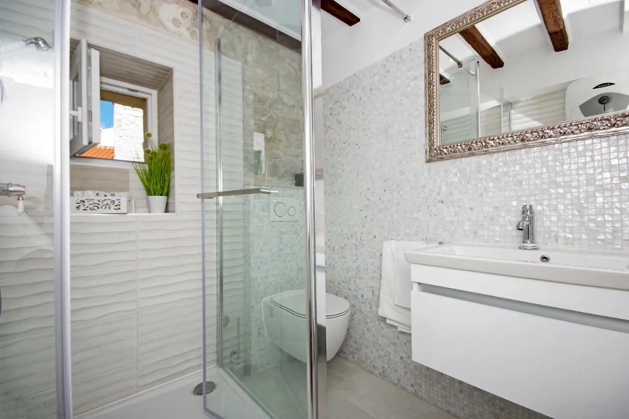 Kika Luxury Oldtown Apartment 스플리트 0*,