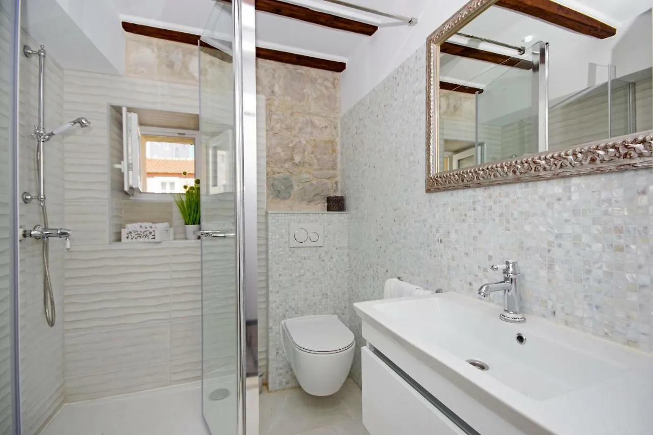 Kika Luxury Oldtown Apartment 스플리트